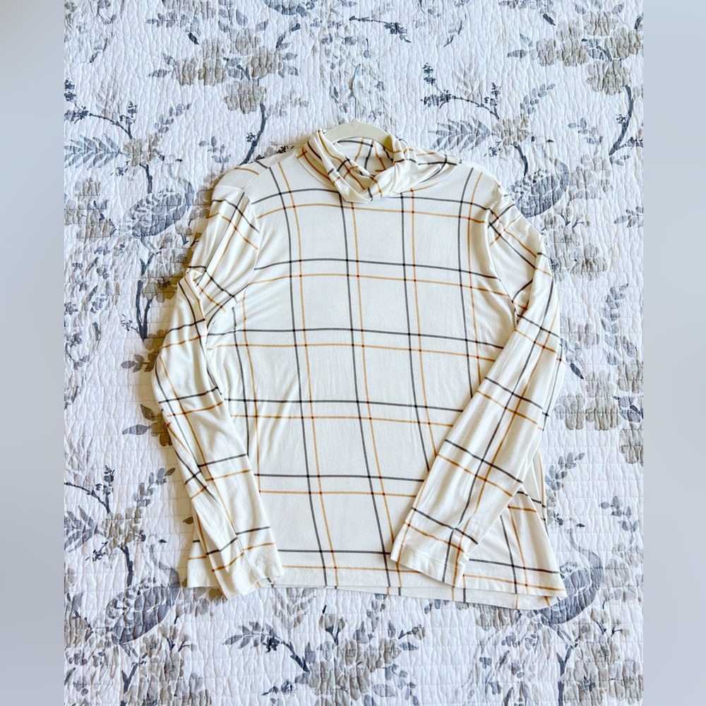 Loft Plaid Long Sleeve Turtleneck in Cream and Brown • XL